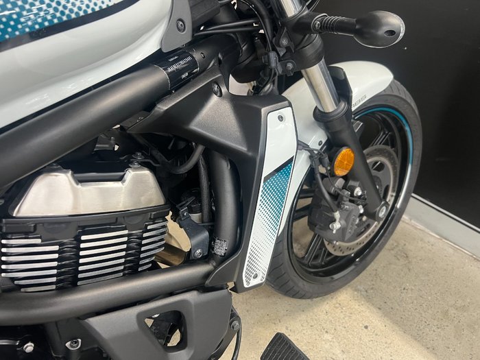 2021 Kawasaki VULCAN S (EN650D LAMS) WHITE