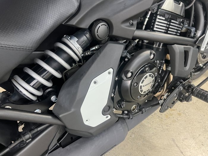 2021 Kawasaki VULCAN S (EN650D LAMS) WHITE