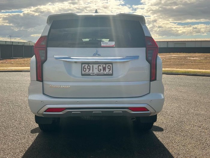 2023 Mitsubishi Pajero Sport GLS