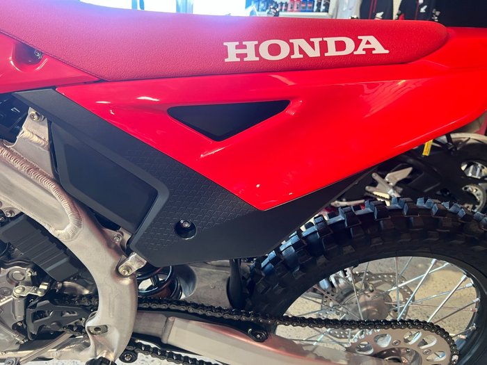 2026 Honda CRF250R RED