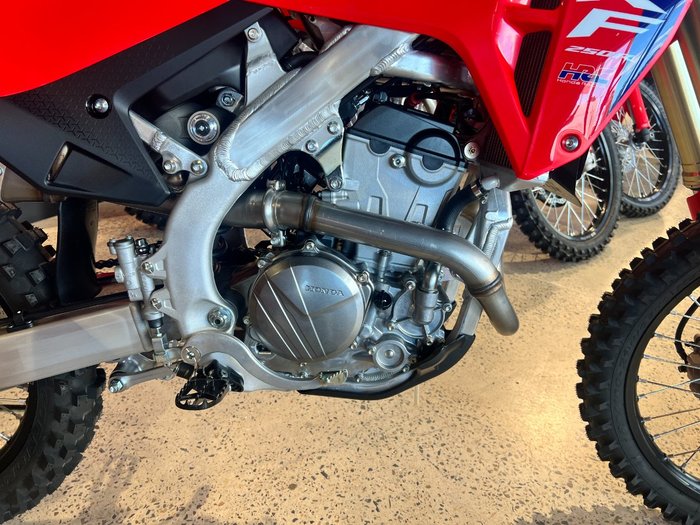 2026 Honda CRF250R RED