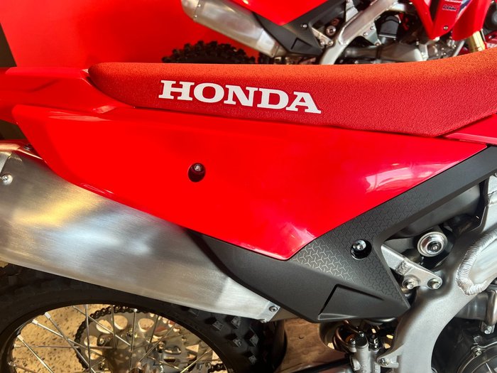 2026 Honda CRF250R RED