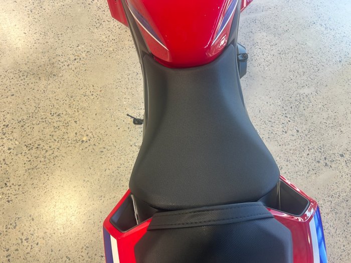 2026 Honda CBR500RA (ABS) LAMS RED