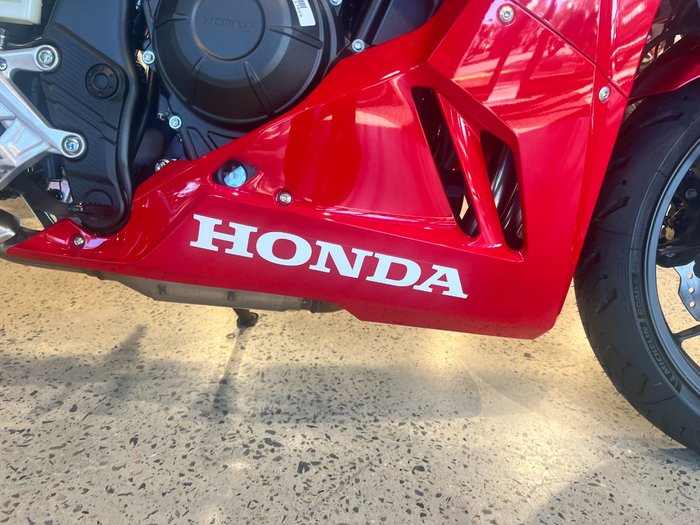 2026 Honda CBR500RA (ABS) LAMS RED