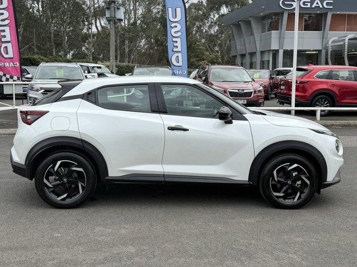 2025 Nissan JUKE ST+