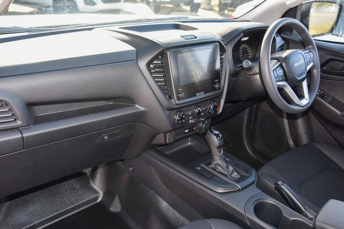 2026 Isuzu D-MAX SX