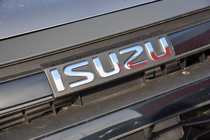 2026 Isuzu D-MAX SX