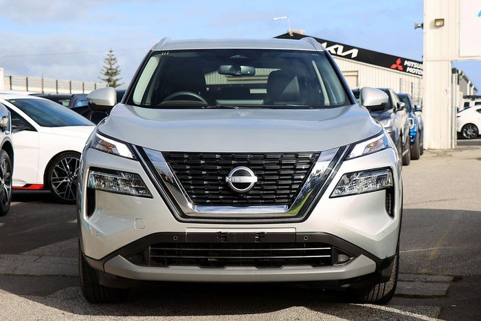 2025 Nissan X-TRAIL ST-L