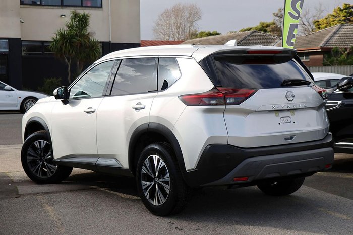 2025 Nissan X-TRAIL ST-L