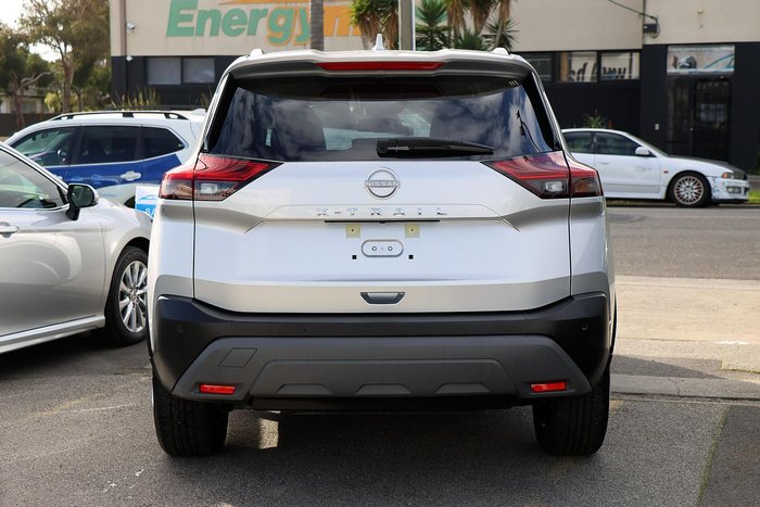 2025 Nissan X-TRAIL ST-L