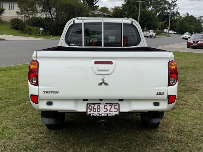2013 Mitsubishi Triton GLX