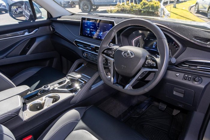 2024 LDV D90 Executive
