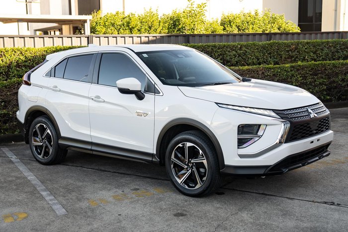 2023 Mitsubishi Eclipse Cross PHEV ES