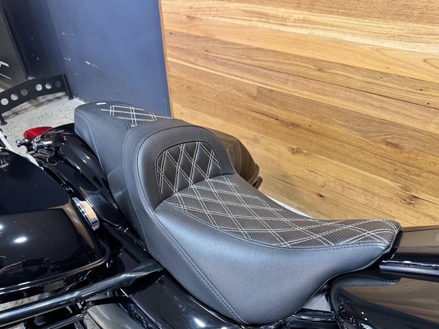 2022 HARLEY-DAVIDSON FLHXST STREET GLIDE SPL ST 117