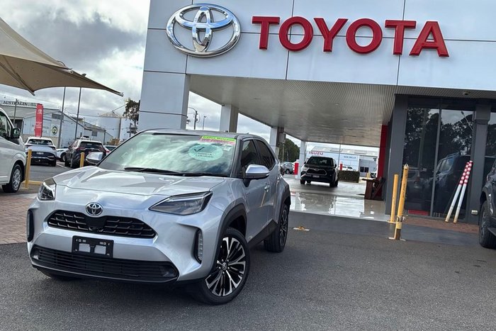 2025 Toyota Yaris Cross