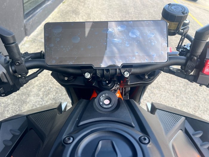 2026 Ktm 990 DUKE R ORANGE