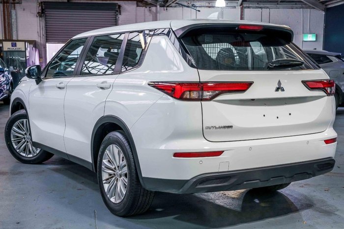 2023 Mitsubishi Outlander