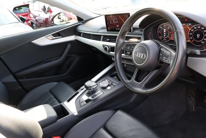 2017 Audi A4 sport