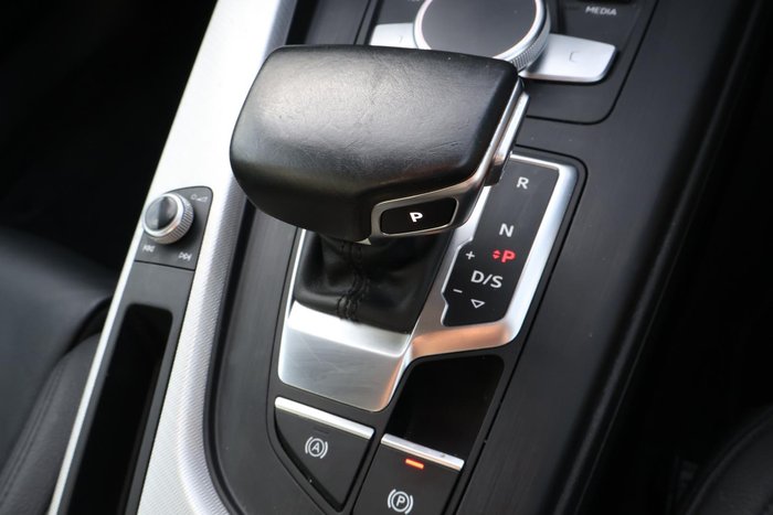 2017 Audi A4 sport
