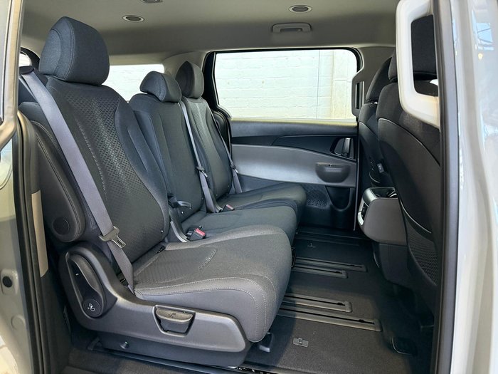 2026 Kia Carnival S