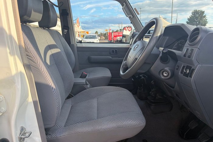 2016 Toyota Landcruiser GXL