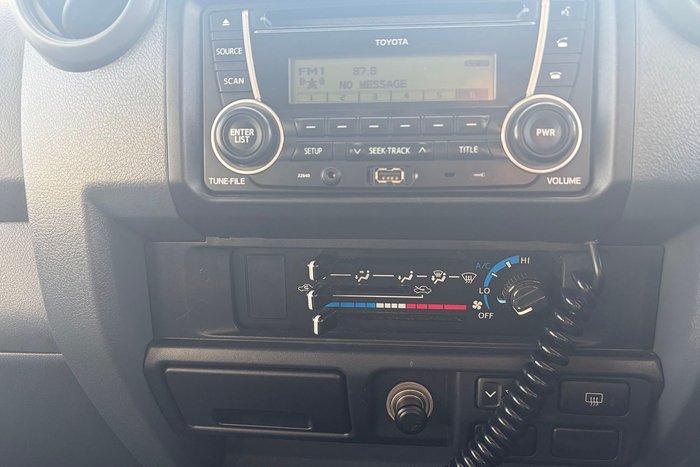 2016 Toyota Landcruiser GXL