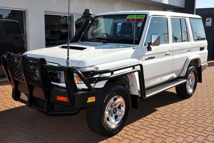 2016 Toyota Landcruiser