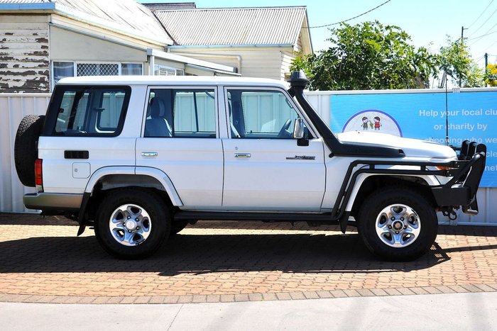 2016 Toyota Landcruiser GXL