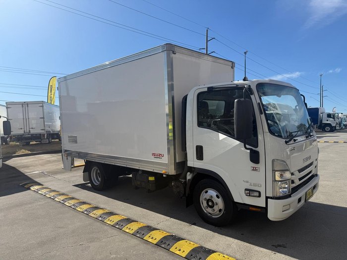 2022 Isuzu N Series