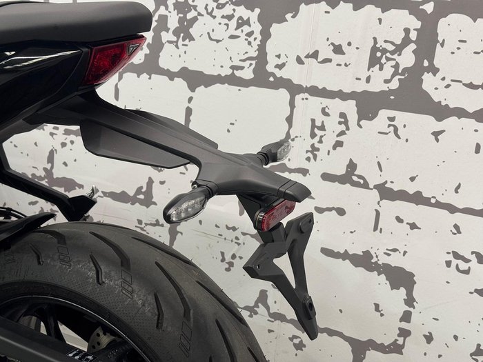 2024 Triumph Daytona 660 LAMS Daytona White