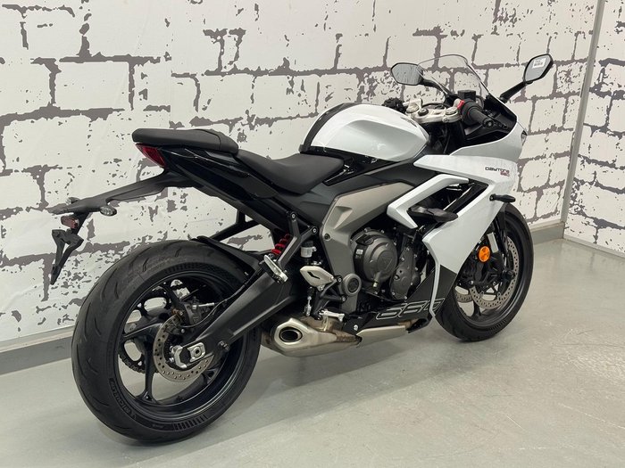 2024 Triumph Daytona 660 LAMS Daytona White