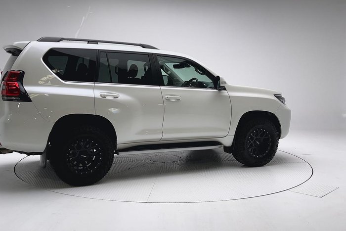 2022 Toyota Landcruiser Prado