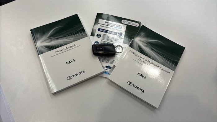 2022 Toyota RAV4 GX