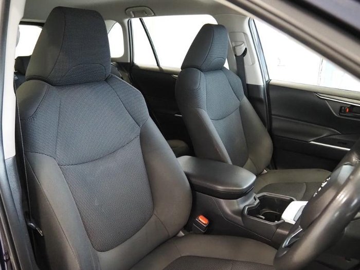 2022 Toyota RAV4 GX