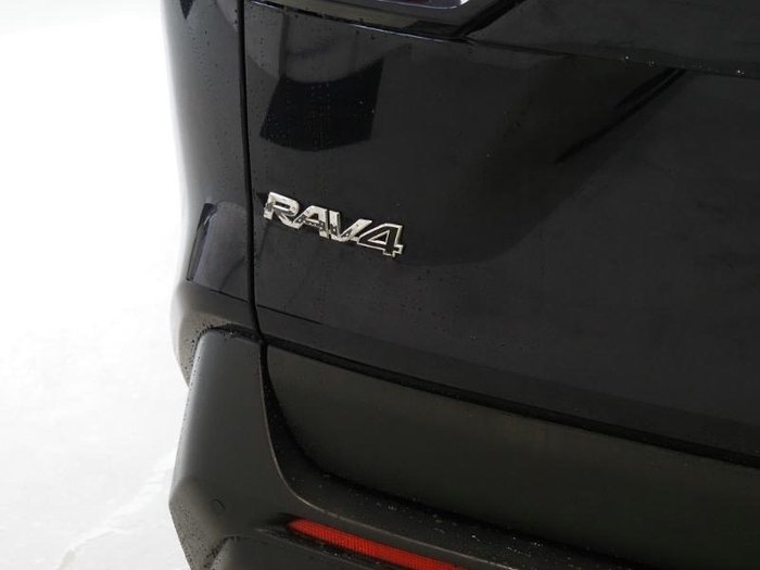 2022 Toyota RAV4 GX