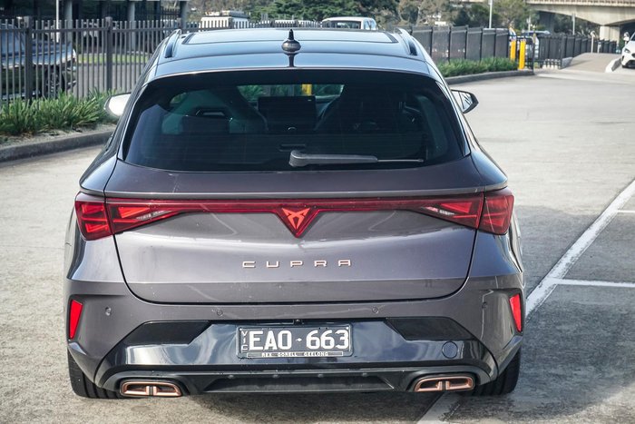 2026 CUPRA Leon VZe