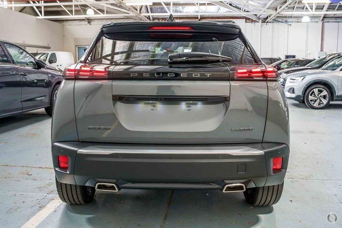 2024 Peugeot 2008 GT Hybrid