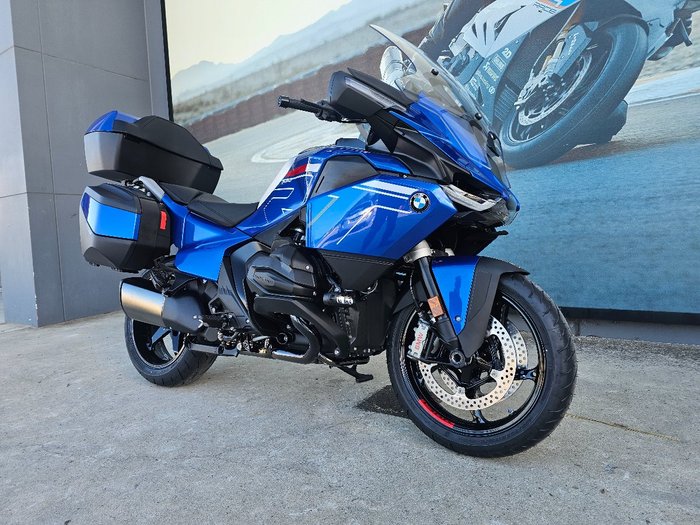 2026 BMW Motorrad R 1300 RT IMPULSE Racing Blue Metallic