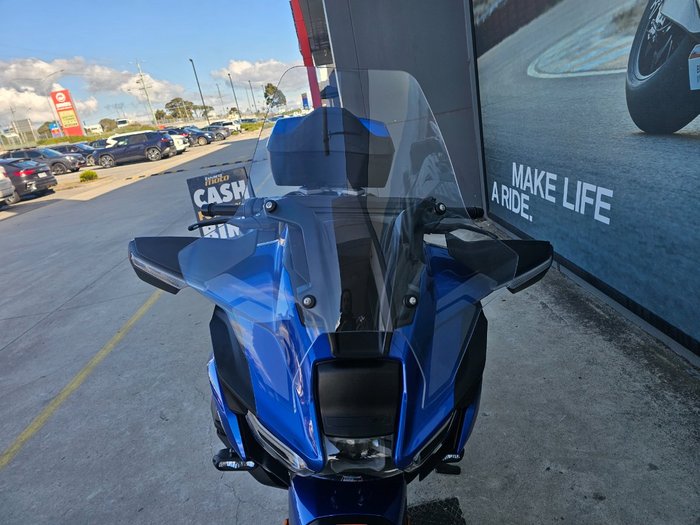 2026 BMW Motorrad R 1300 RT IMPULSE Racing Blue Metallic
