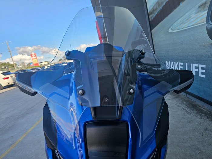 2026 BMW Motorrad R 1300 RT IMPULSE Racing Blue Metallic