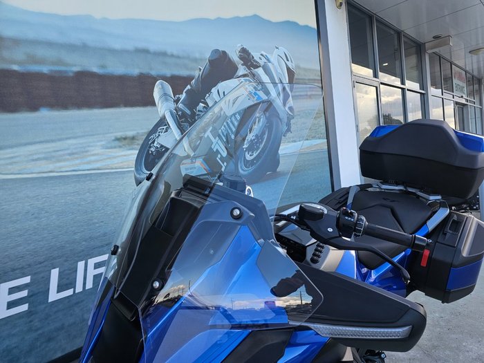 2026 BMW Motorrad R 1300 RT IMPULSE Racing Blue Metallic