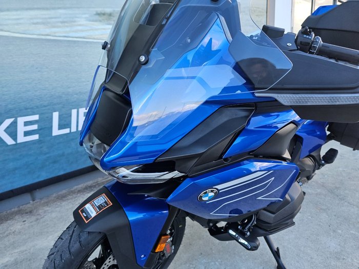 2026 BMW Motorrad R 1300 RT IMPULSE Racing Blue Metallic