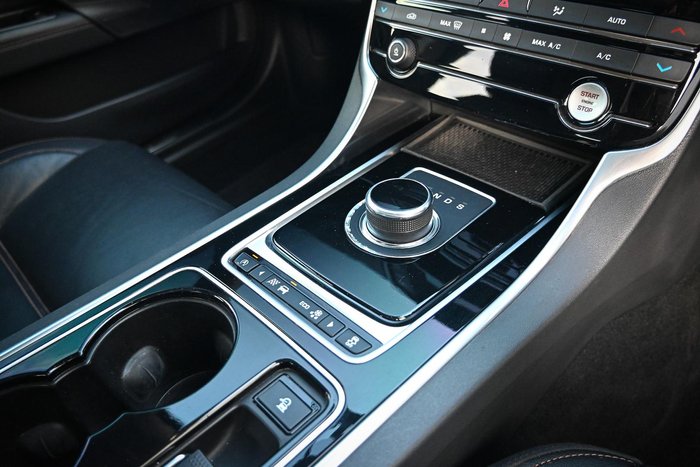 2018 Jaguar XE 20d Prestige