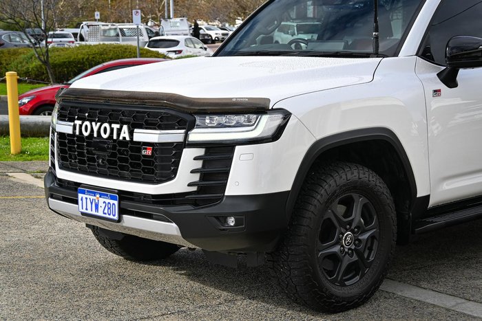 2022 Toyota Landcruiser GR Sport