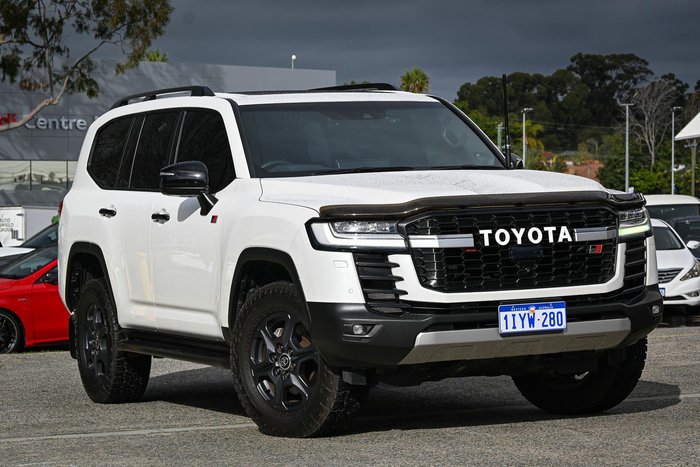 2022 Toyota Landcruiser GR Sport