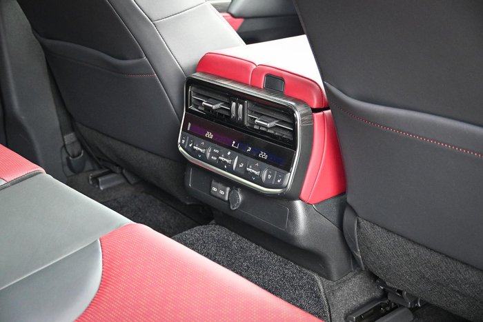 2022 Toyota Landcruiser GR Sport