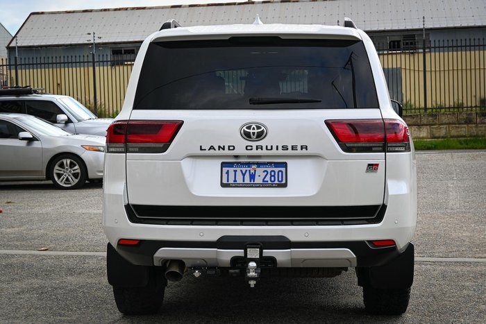 2022 Toyota Landcruiser GR Sport
