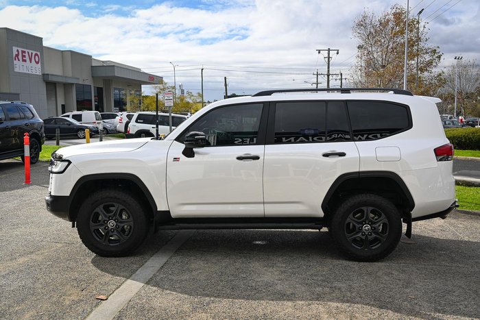 2022 Toyota Landcruiser GR Sport