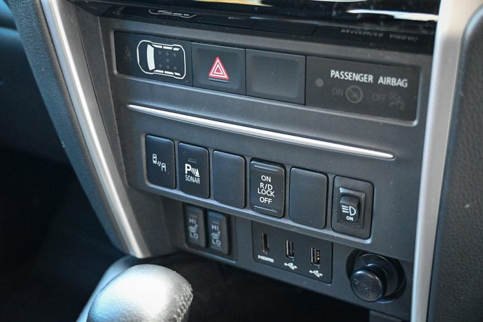 2021 Mitsubishi Triton GSR