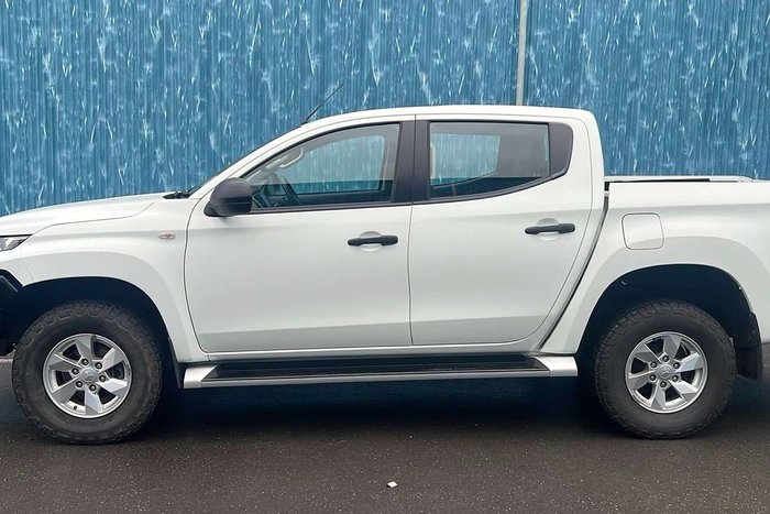 2022 Mitsubishi Triton